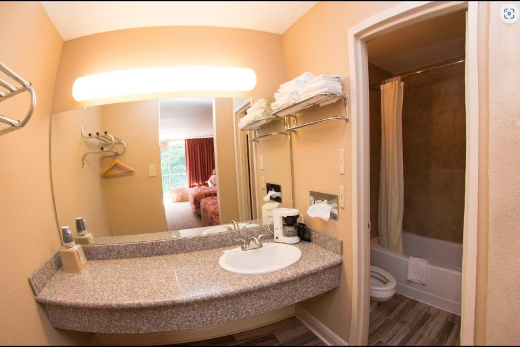 Oyo Hotel Audubon Baton Rouge Port Allen I-10 エクステリア 写真